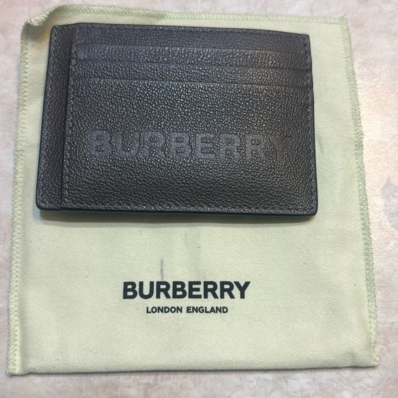 Burberry, Chase Money Clip Wallet Card Case Embossed Logo, Charcoal Grey - Picture 5 of 9